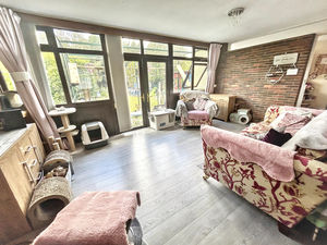 Photo 7- click for photo gallery